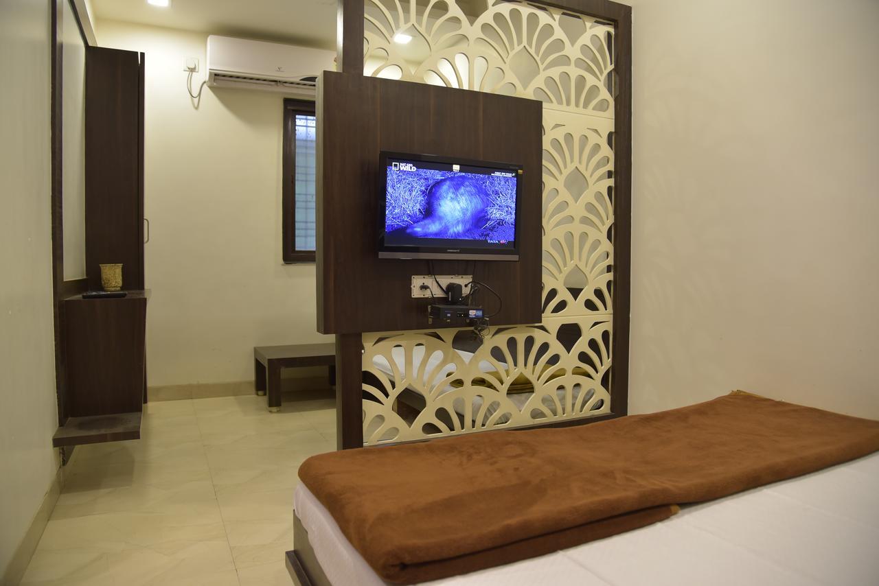Hotel Alankar Aurangabad  Buitenkant foto